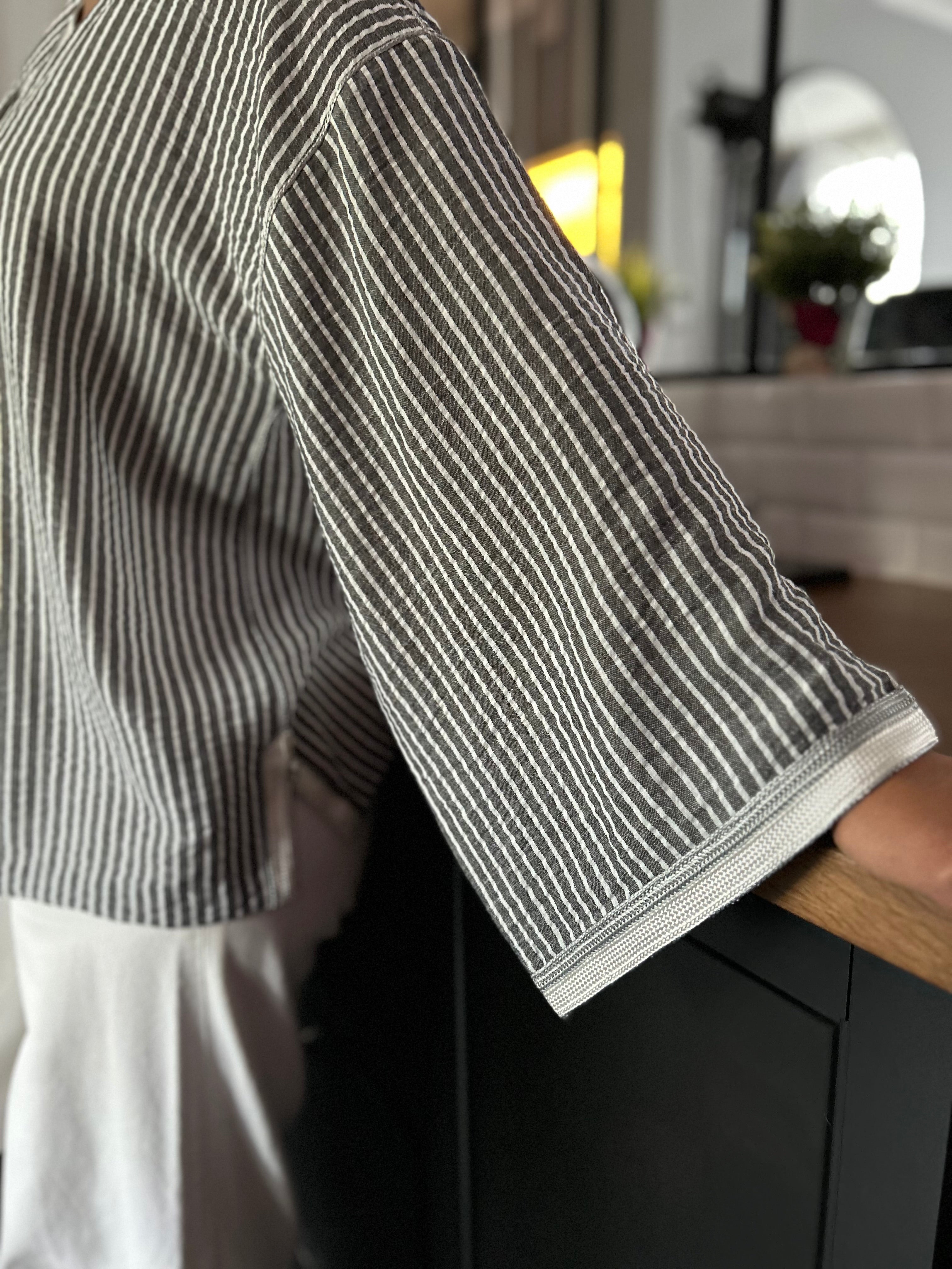 Blouse MAHYNA gris blanc col rond