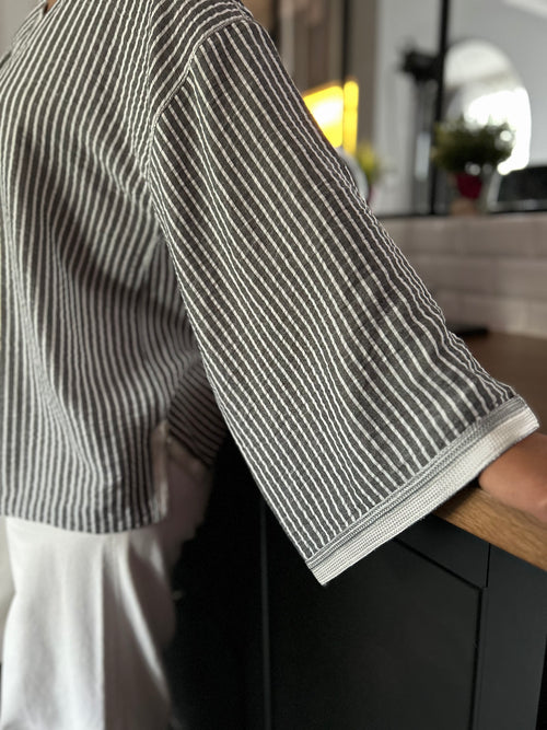 Blouse MAHYNA gris blanc col rond