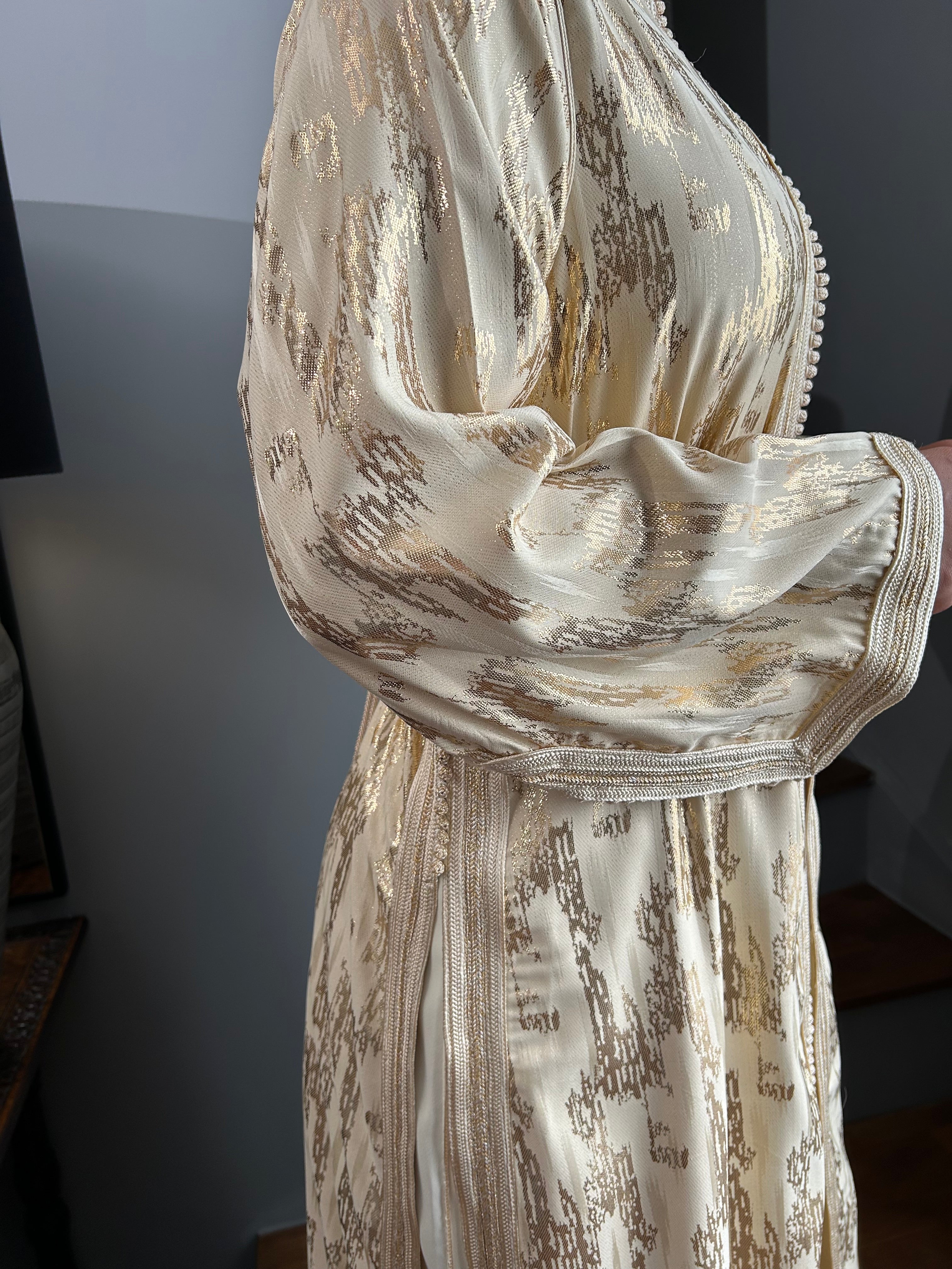Caftan MAÏSSARA beige doré