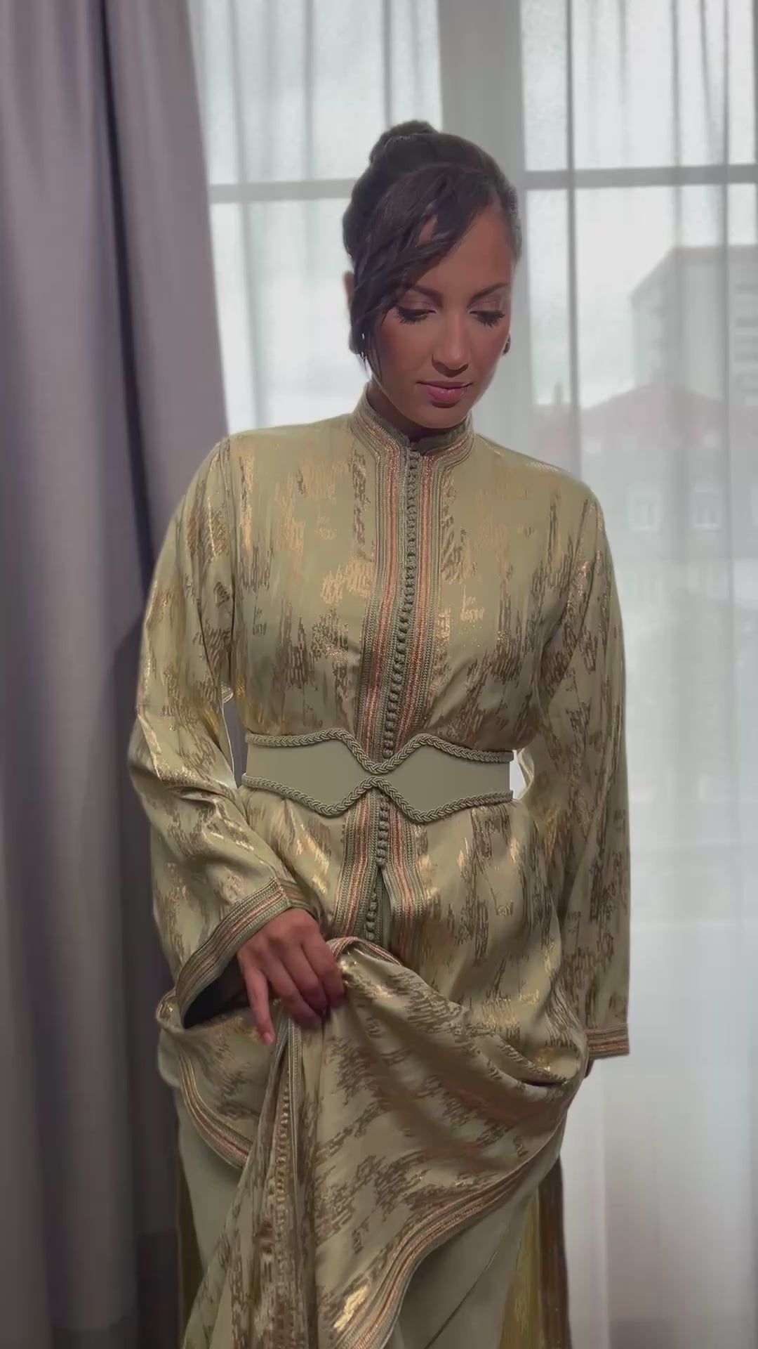 Caftan MAÏSSARA vert sauge
